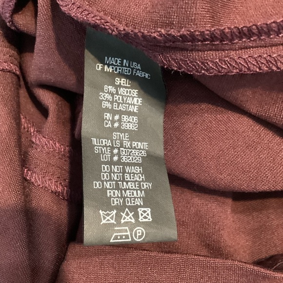 Theory Tillora Long Sleeve Fit and Flare Dress Size 6 Burgundy - Picture 7 of 7